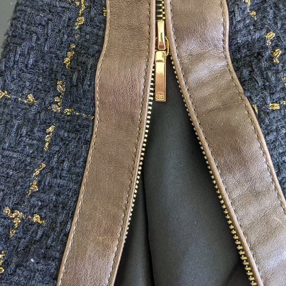 Chanel Skirt Black+Gold Fantasy Tweed Lambskin Trimmed Logo Side + Pocket Zipper - Picture 4 of 16